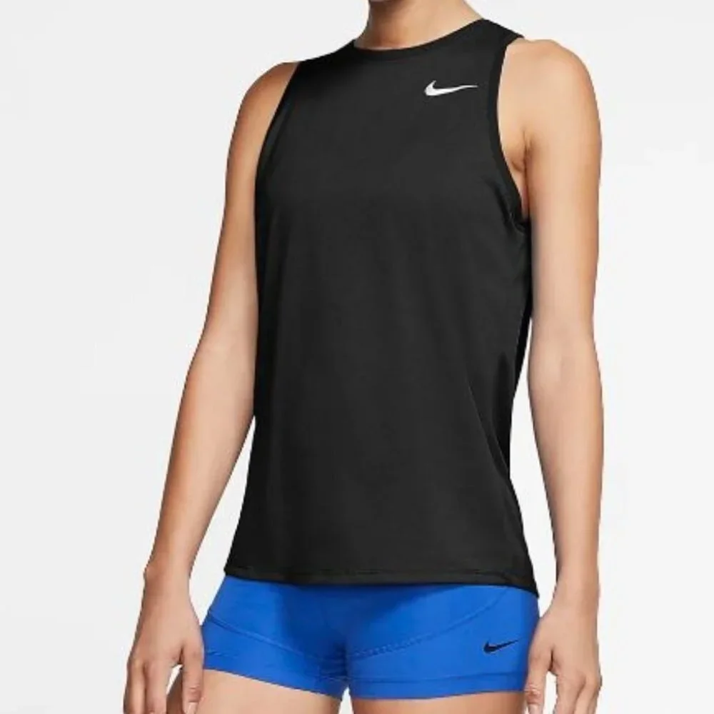 Nike Dri-FIT Women's Training Tank S